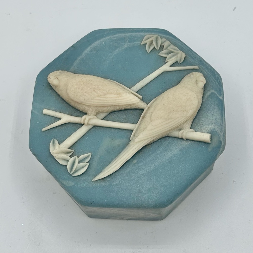 Vintage Blue Incolay Octagonal Jewelry Trinket Box Parrot Bird Top 3D 3.75"